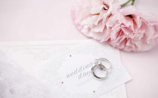 裸婚是什么意思?80后新潮結婚方式 男女對裸婚的態度及看法 裸婚是什么意思?80后新潮結婚方式 男女對裸婚的態度及看法